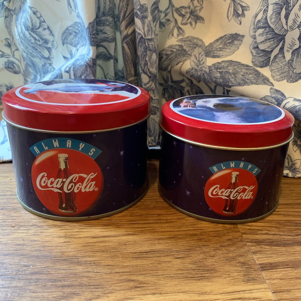 Coca Cola Polar Bear Collectible Tin Set